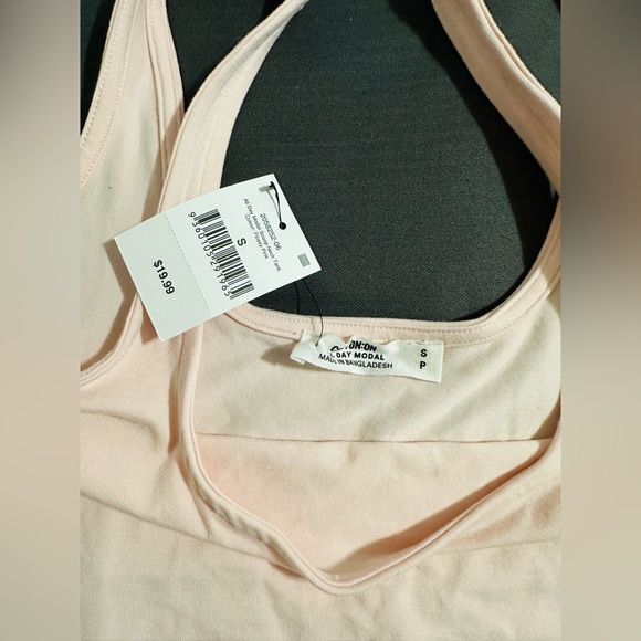 Cotton On tank - Picture 2 of 2